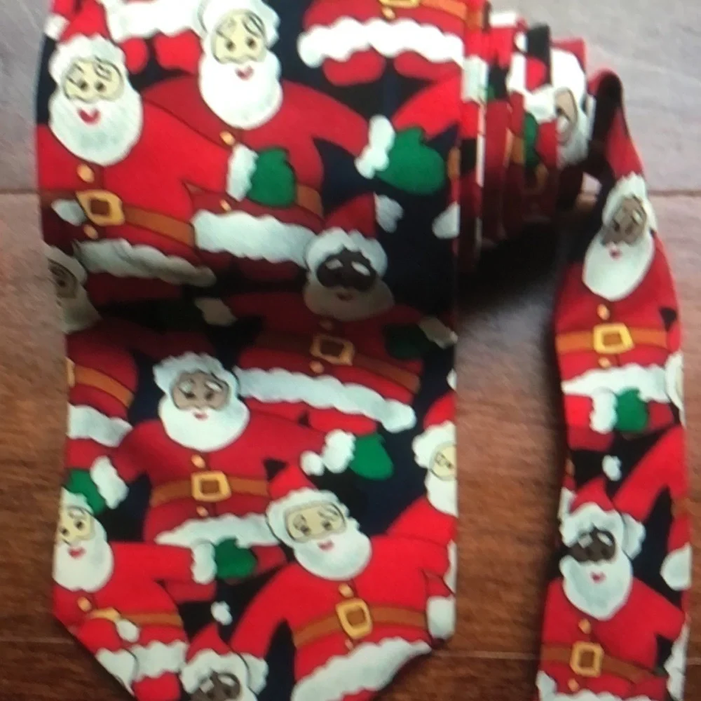 Vintage Save The Children “Happy Santa” 100% Silk Tie,Made in The USA